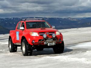 Arctic Trucks Toyota Hilux Double Cab AT38 2008 года 